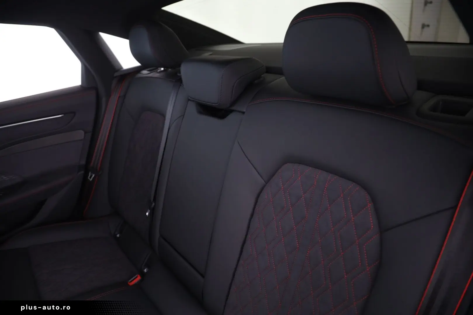 AUDI A6 Limousine TFSI quattro S tronic S line PANO