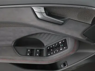 AUDI A6 Limousine TFSI quattro S tronic S line PANO