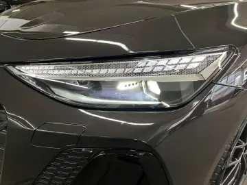 AUDI A6 Limousine e-hybrid edion one Pano Tech pro B&