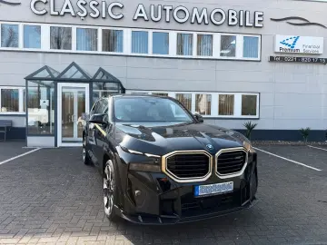 BMW XM Driver s Package B&W Anhäng Carbon Individual