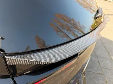 BMW XM Driver s Package B&W Anhäng Carbon Individual