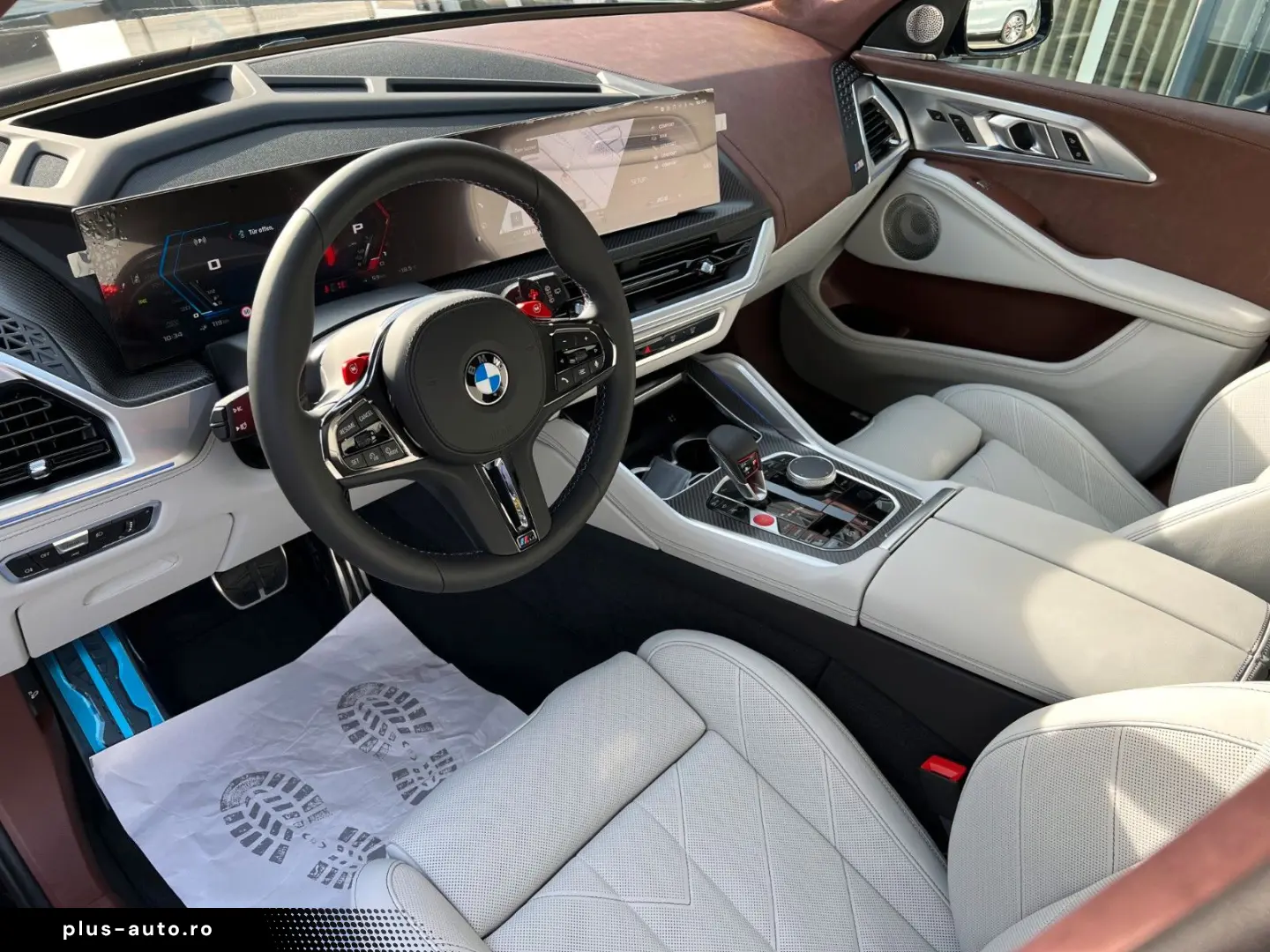 BMW XM Driver s Package B&W Anhäng Carbon Individual