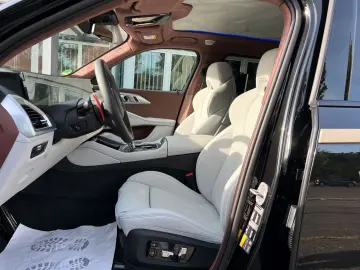 BMW XM Driver s Package B&W Anhäng Carbon Individual