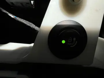 BMW XM Driver s Package B&W Anhäng Carbon Individual