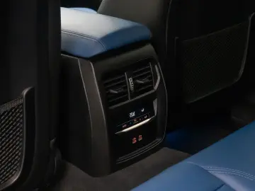 BMW i4 M50 GC H K 360 DAB HUD 20Zoll Individual Voll