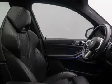 BMW X7 M60i xD 360 SkyLounge Individual-Voll 23Zoll