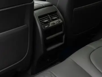 BMW X6 xD40d M Sport Individual Panorama H K HUD AHK