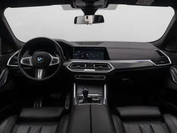 BMW X6 xD40d M Sport Individual Panorama H K HUD AHK
