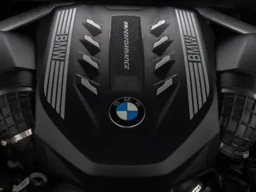 BMW X6 M50i B&W HUD DAB SkyLounge Individual 22Zoll