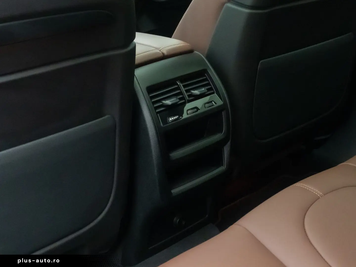 BMW X6 M50i B&W HUD DAB SkyLounge Individual 22Zoll