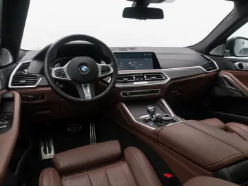 BMW X6 M50i B&W HUD DAB SkyLounge Individual 22Zoll