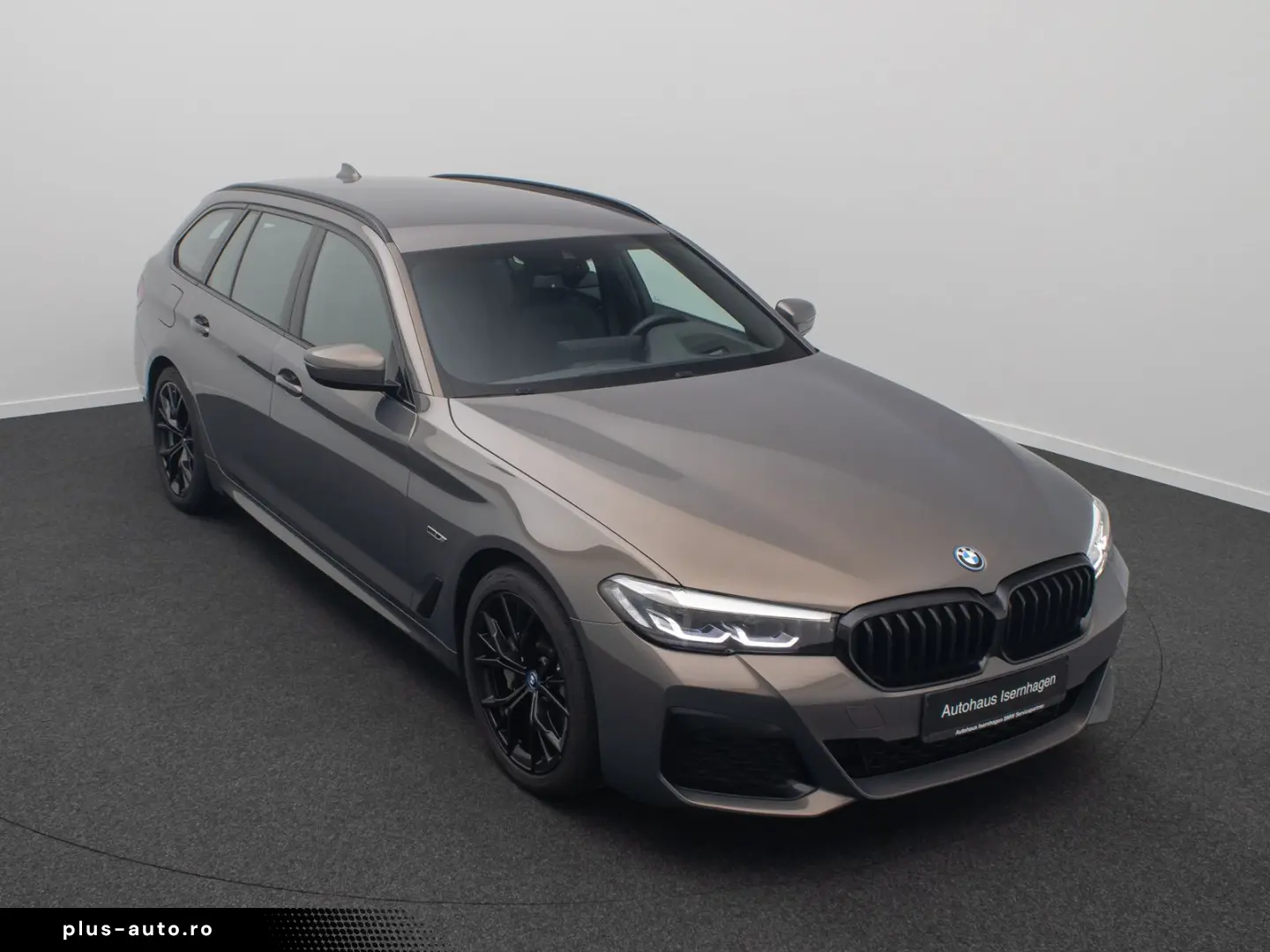 BMW 530e xD M Sport H K DAB HUD Individual 19Zoll