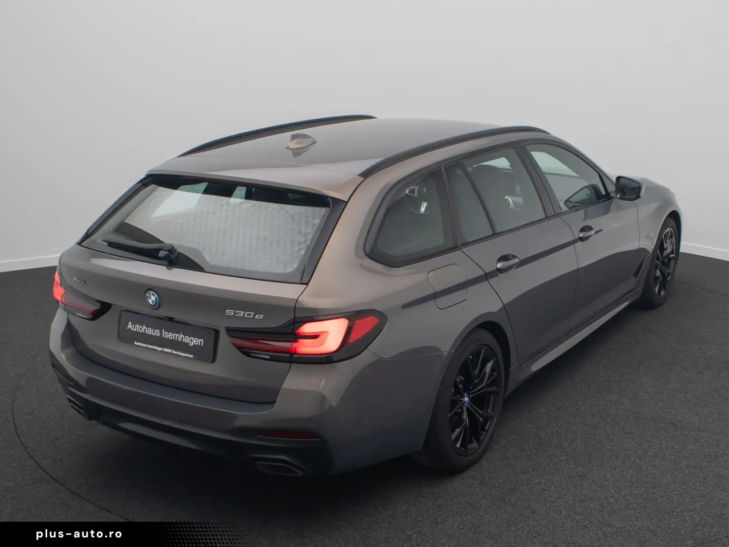 BMW 530e xD M Sport H K DAB HUD Individual 19Zoll