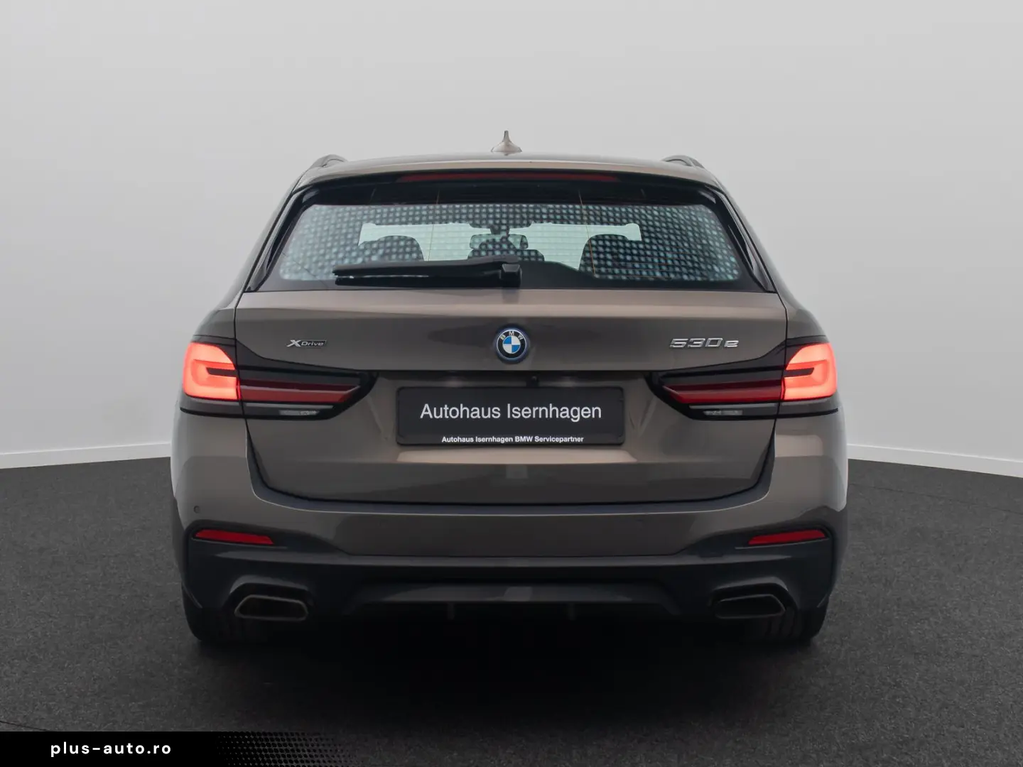 BMW 530e xD M Sport H K DAB HUD Individual 19Zoll