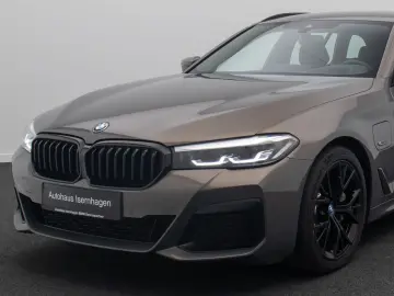 BMW 530e xD M Sport H K DAB HUD Individual 19Zoll