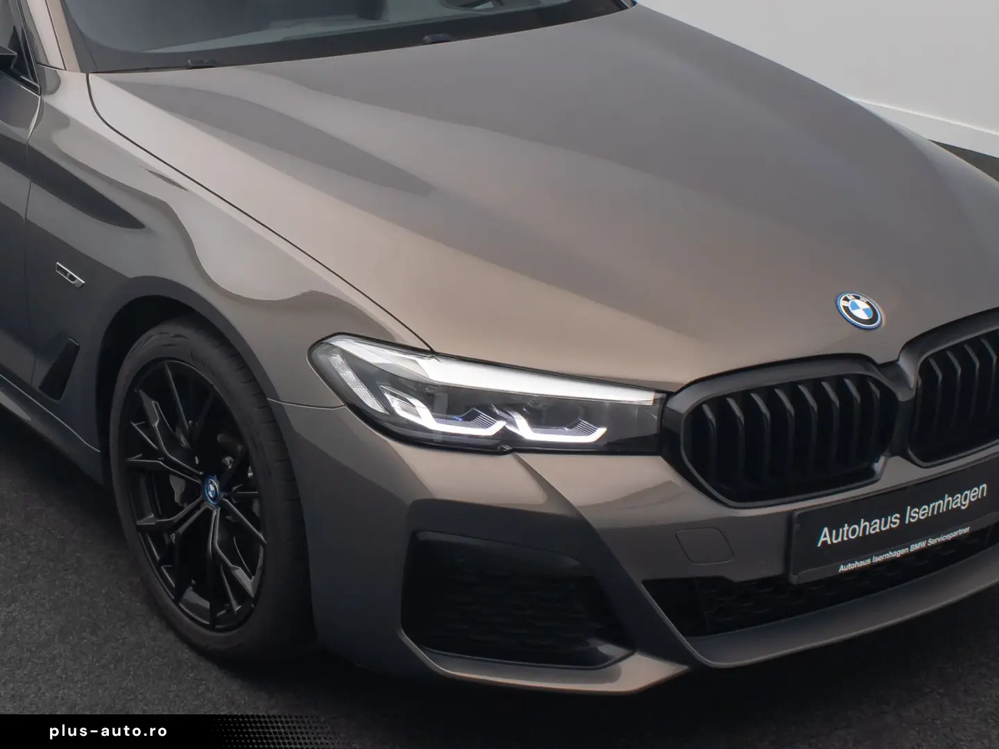 BMW 530e xD M Sport H K DAB HUD Individual 19Zoll