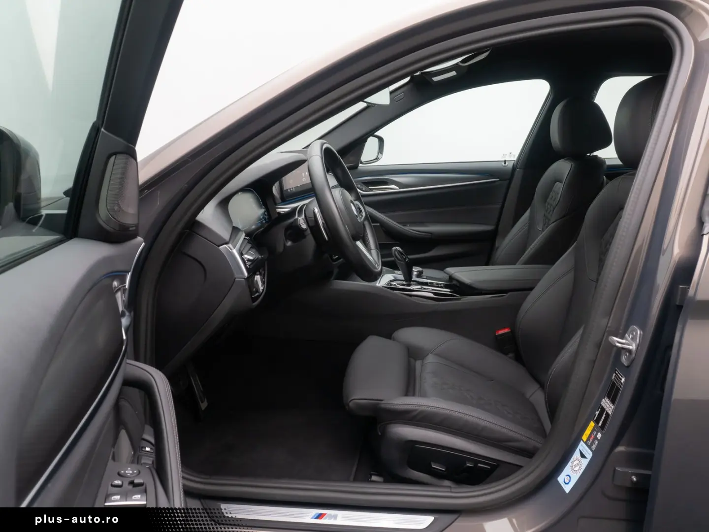 BMW 530e xD M Sport H K DAB HUD Individual 19Zoll