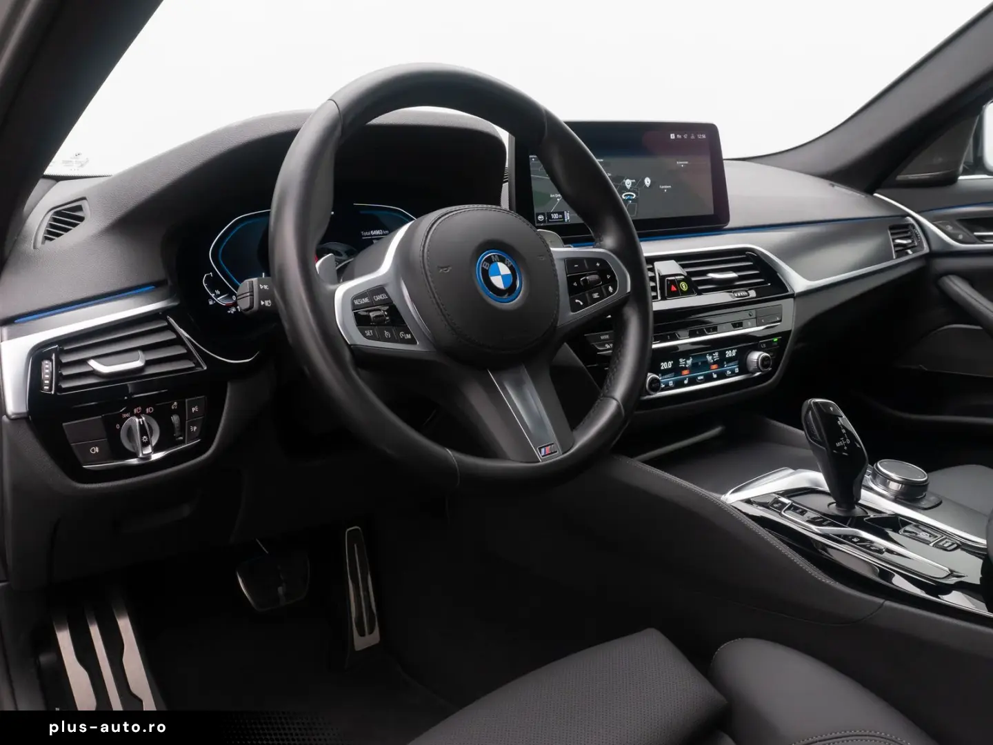 BMW 530e xD M Sport H K DAB HUD Individual 19Zoll