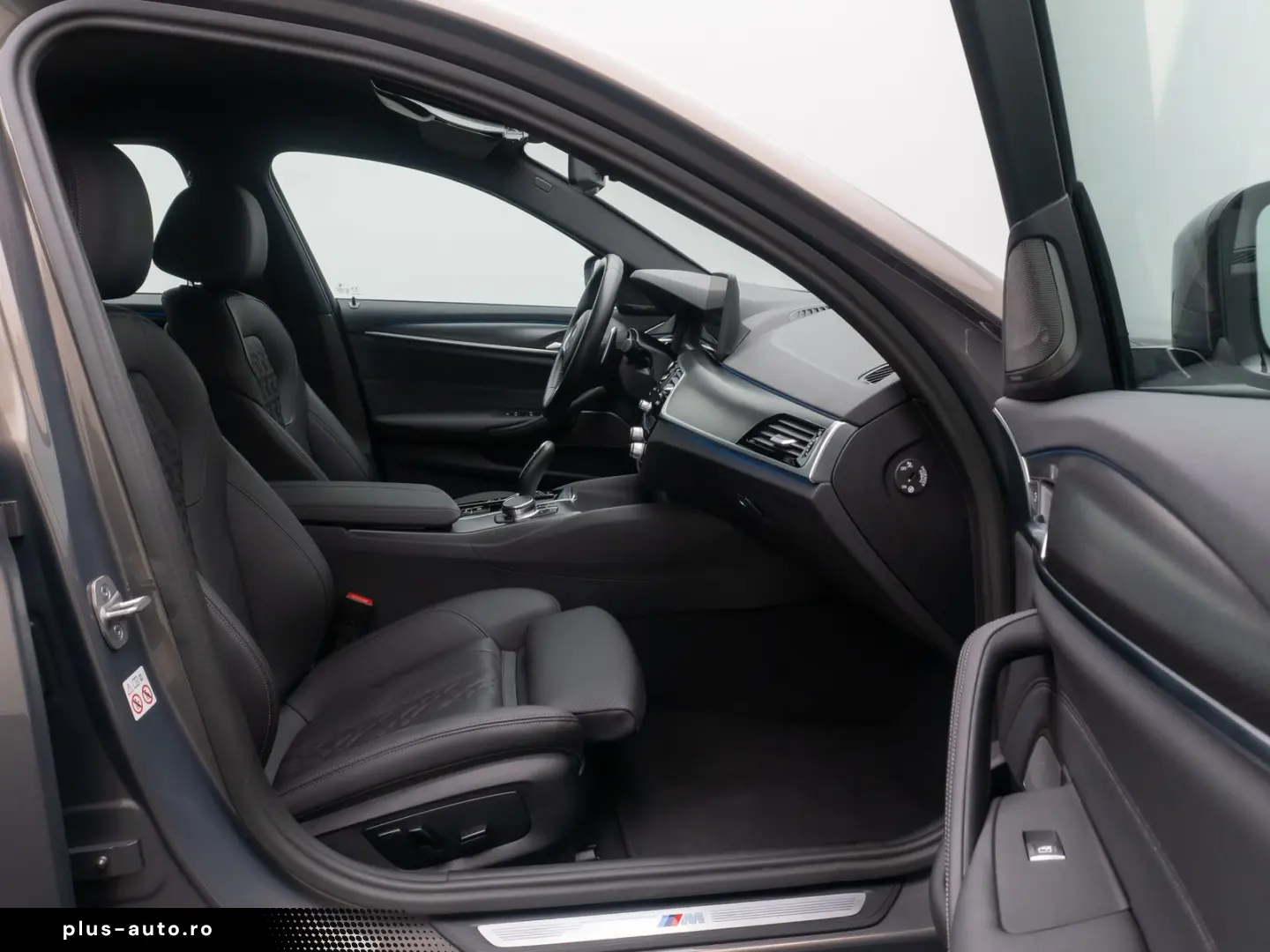 BMW 530e xD M Sport H K DAB HUD Individual 19Zoll