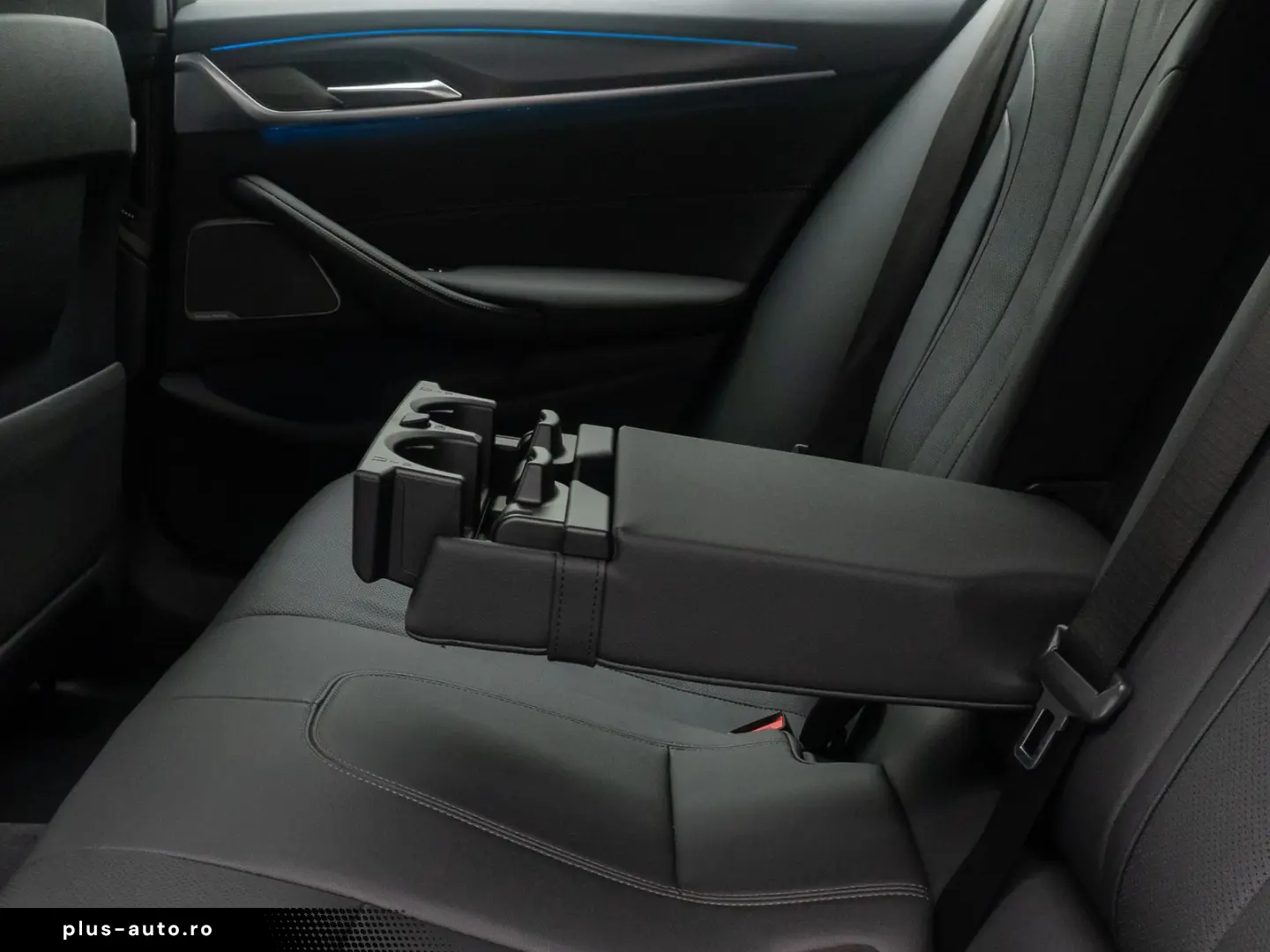 BMW 530e xD M Sport H K DAB HUD Individual 19Zoll