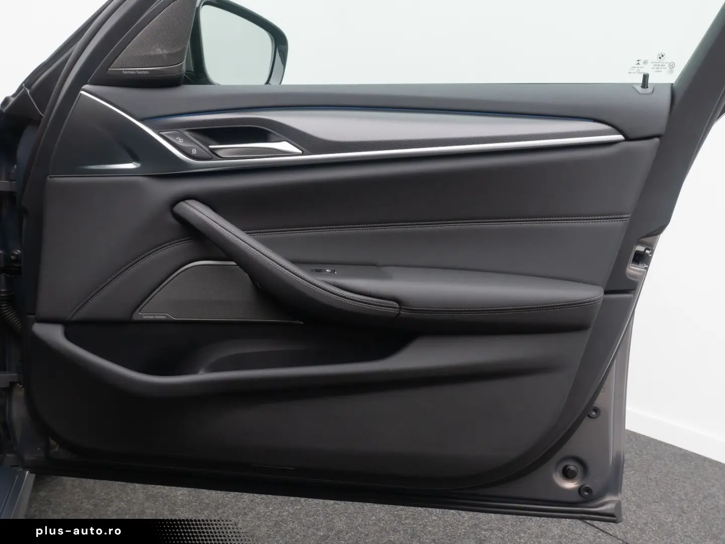 BMW 530e xD M Sport H K DAB HUD Individual 19Zoll