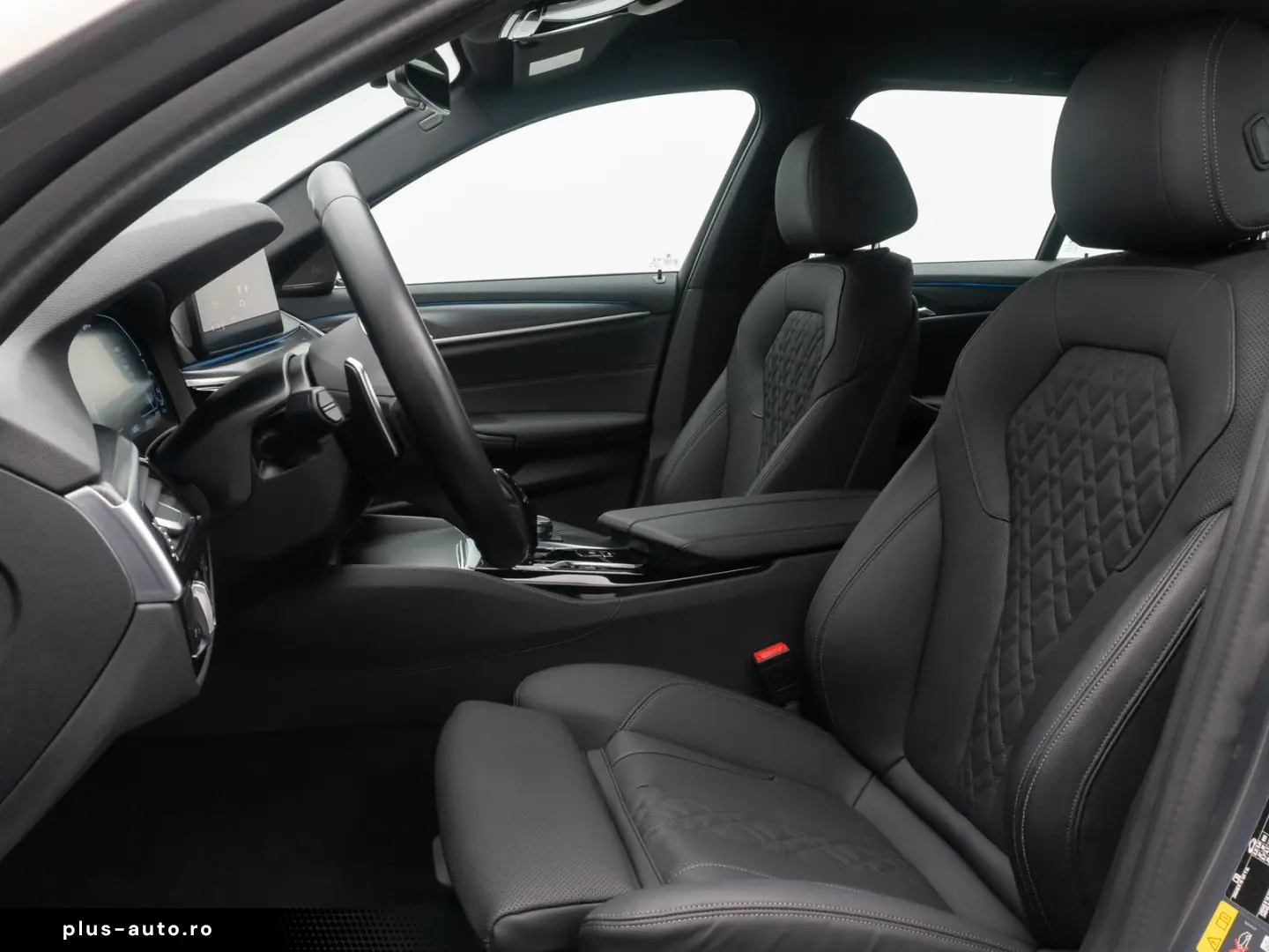 BMW 530e xD M Sport H K DAB HUD Individual 19Zoll