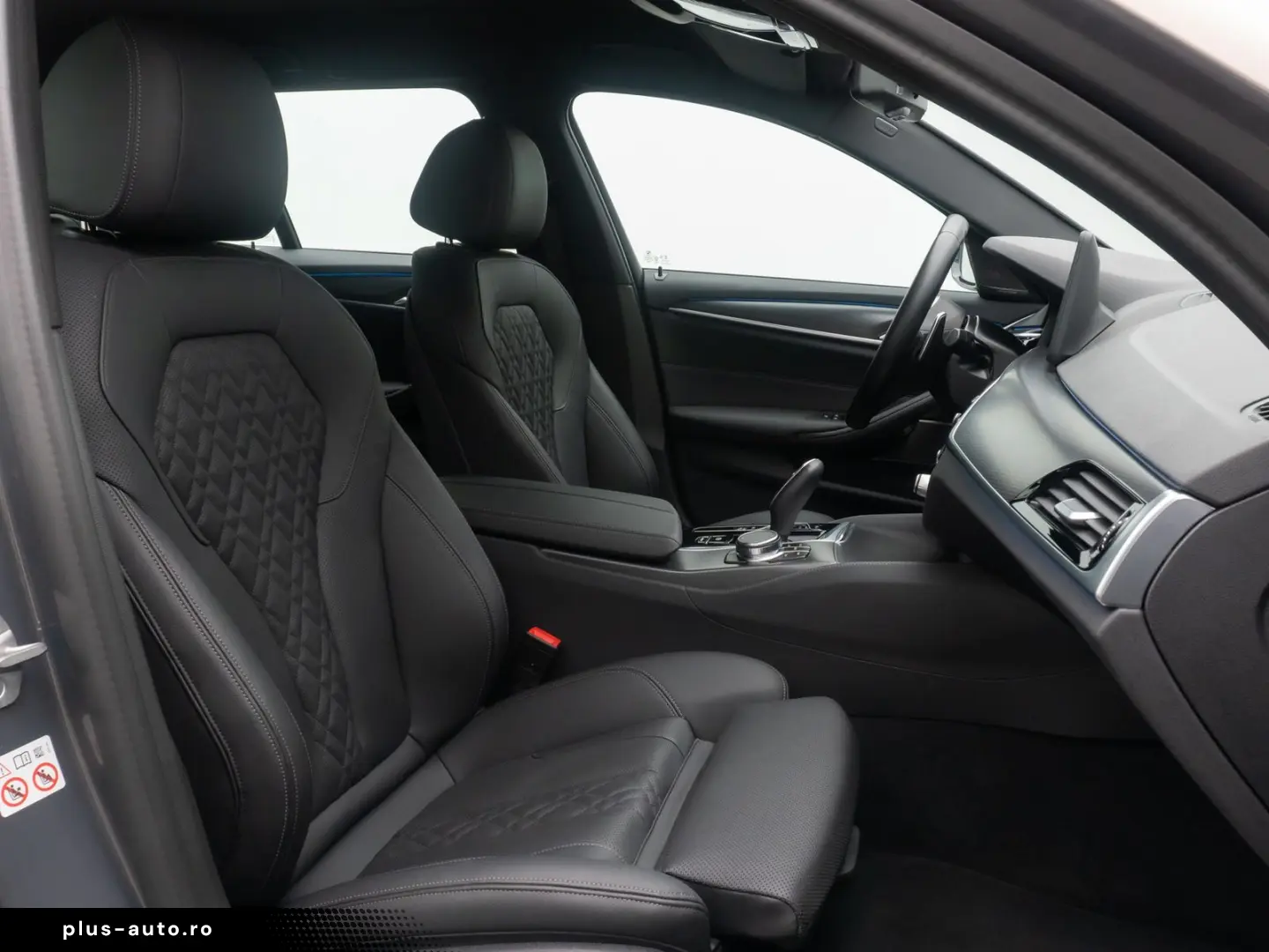 BMW 530e xD M Sport H K DAB HUD Individual 19Zoll