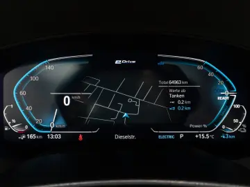 BMW 530e xD M Sport H K DAB HUD Individual 19Zoll