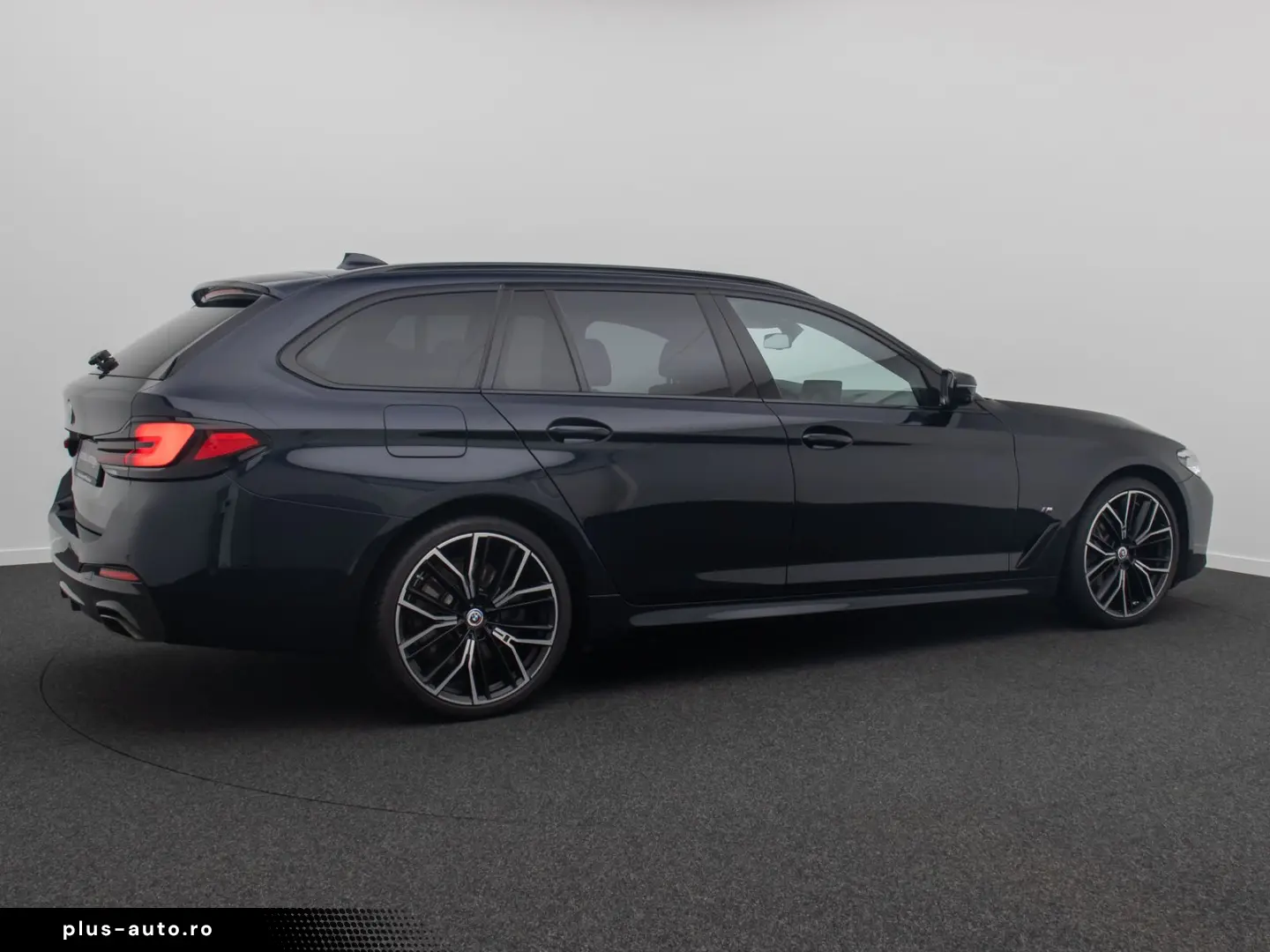 BMW 530d xD MSport Individual 360 H K HUD DAB 20Zoll