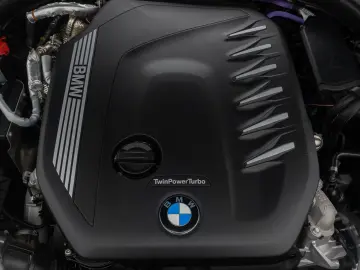 BMW 530d xD MSport Individual 360 H K HUD DAB 20Zoll