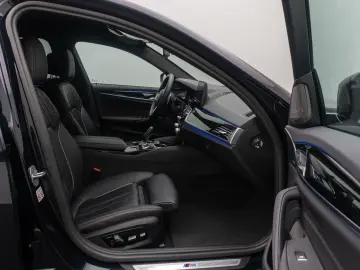 BMW 530d xD MSport Individual 360 H K HUD DAB 20Zoll