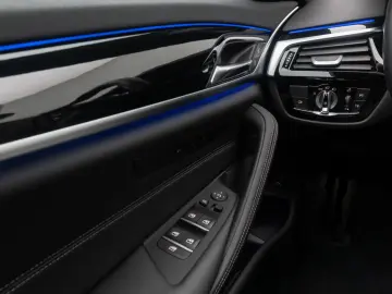 BMW 530d xD MSport Individual 360 H K HUD DAB 20Zoll