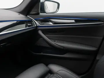 BMW 530d xD MSport Individual 360 H K HUD DAB 20Zoll