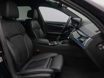 BMW 530d xD MSport Individual 360 H K HUD DAB 20Zoll