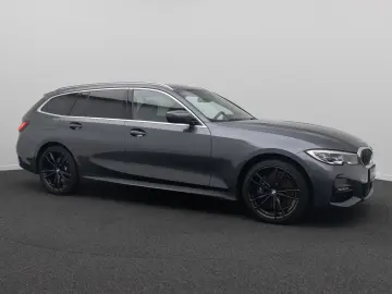 BMW 330e xD M Sport Individual Kamera Laser HUD 19