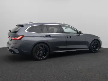 BMW 330e xD M Sport Individual Kamera Laser HUD 19