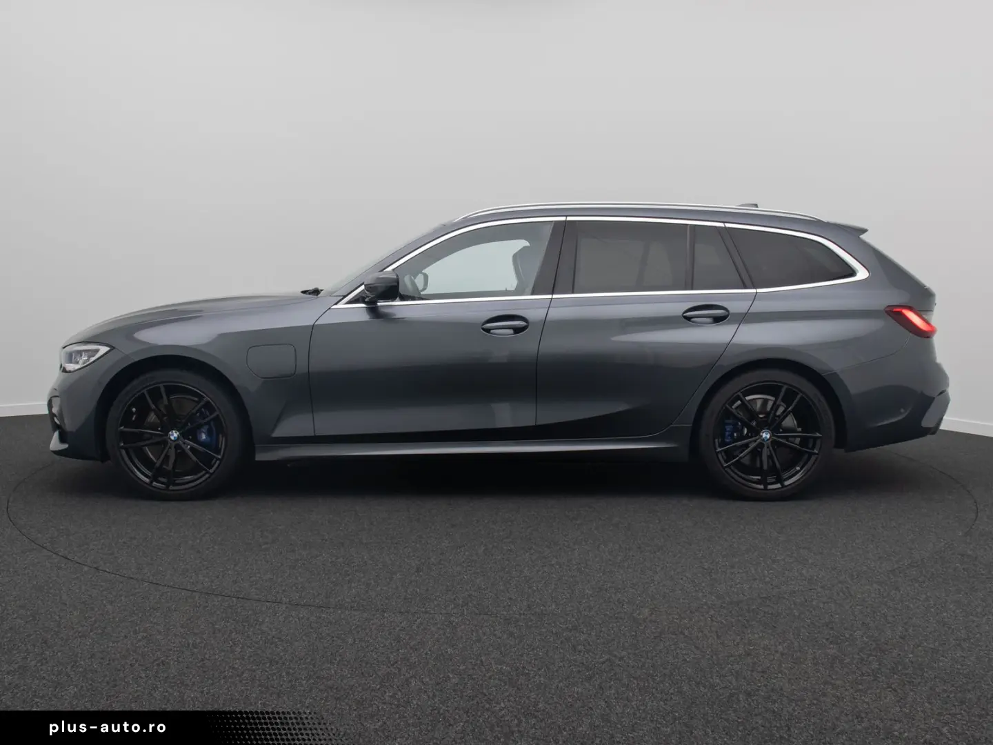 BMW 330e xD M Sport Individual Kamera Laser HUD 19