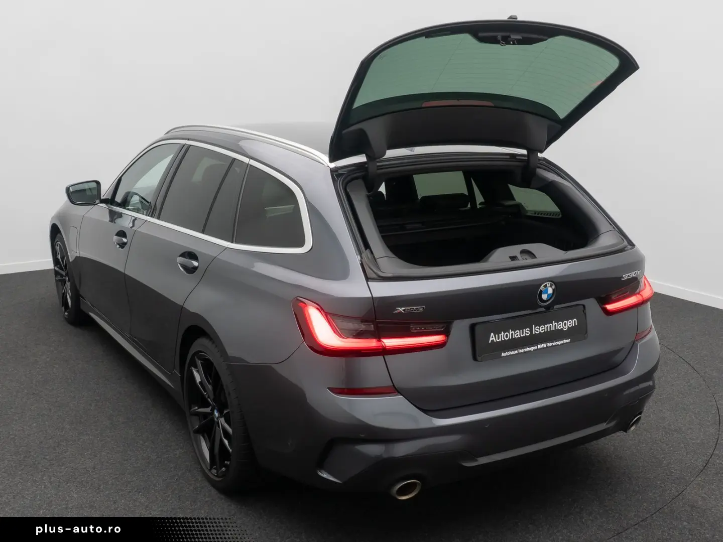 BMW 330e xD M Sport Individual Kamera Laser HUD 19