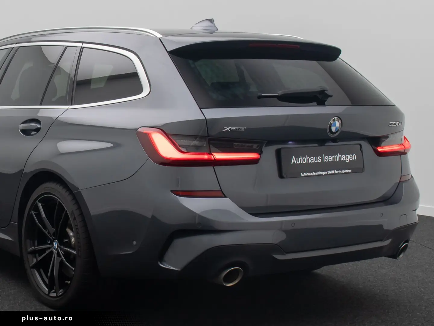 BMW 330e xD M Sport Individual Kamera Laser HUD 19