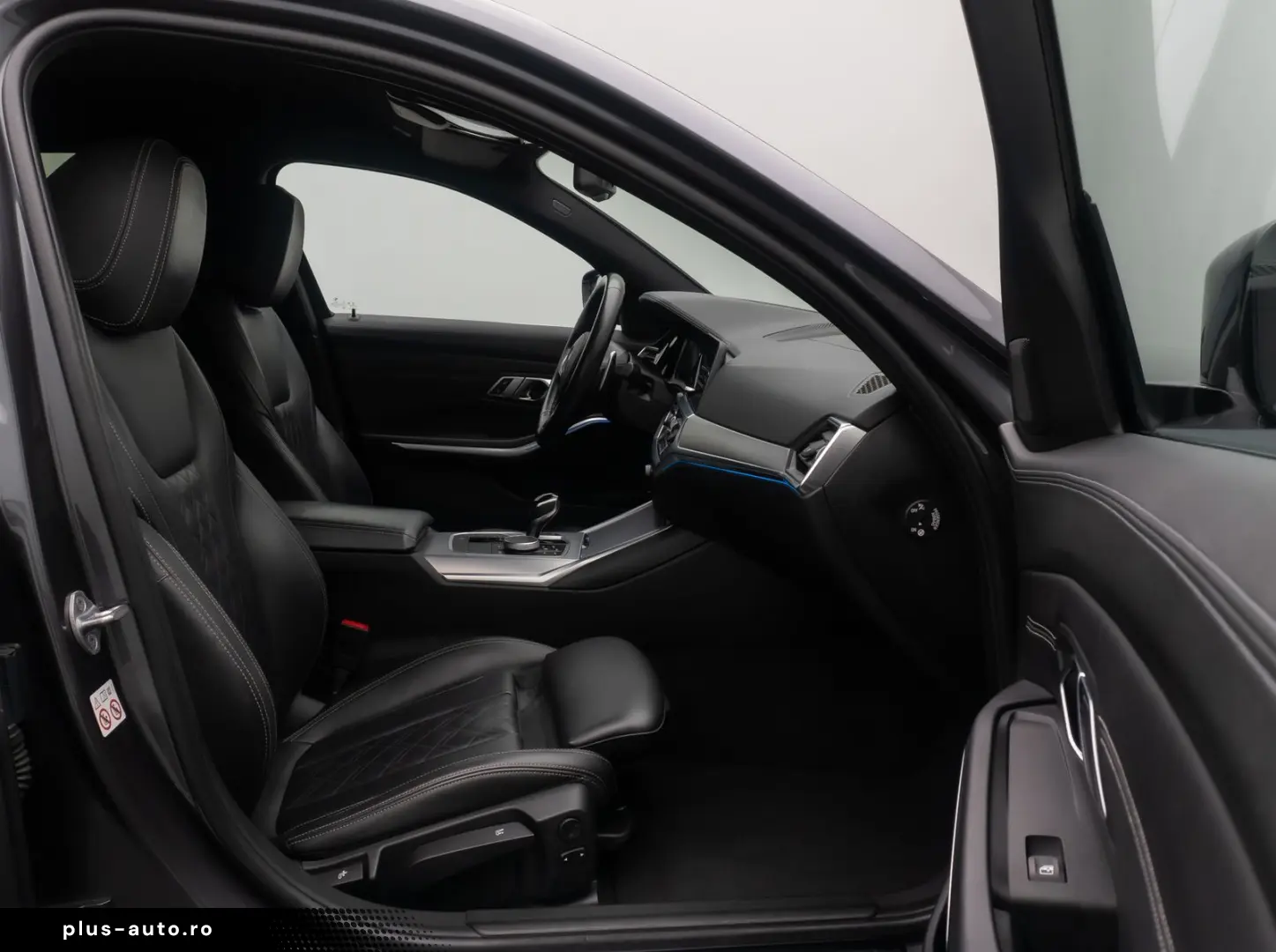 BMW 330e xD M Sport Individual Kamera Laser HUD 19