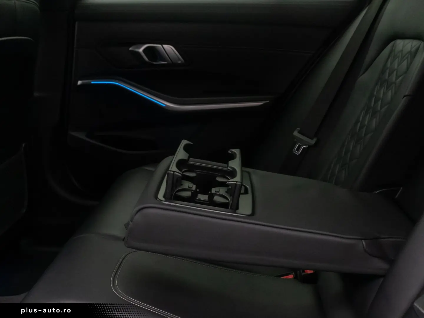 BMW 330e xD M Sport Individual Kamera Laser HUD 19