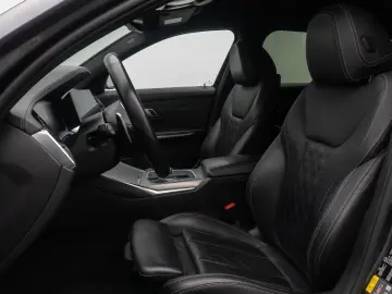 BMW 330e xD M Sport Individual Kamera Laser HUD 19