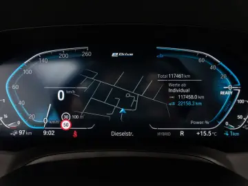 BMW 330e xD M Sport Individual Kamera Laser HUD 19