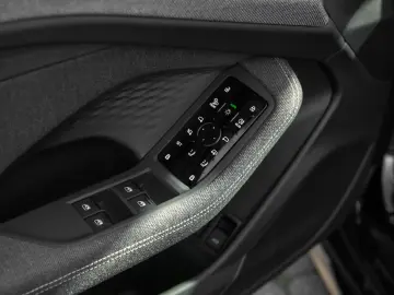 AUDI A6 Limousine edition one e-hybrid quattro Pano B