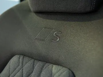 AUDI A6 Limousine edition one e-hybrid quattro Pano B