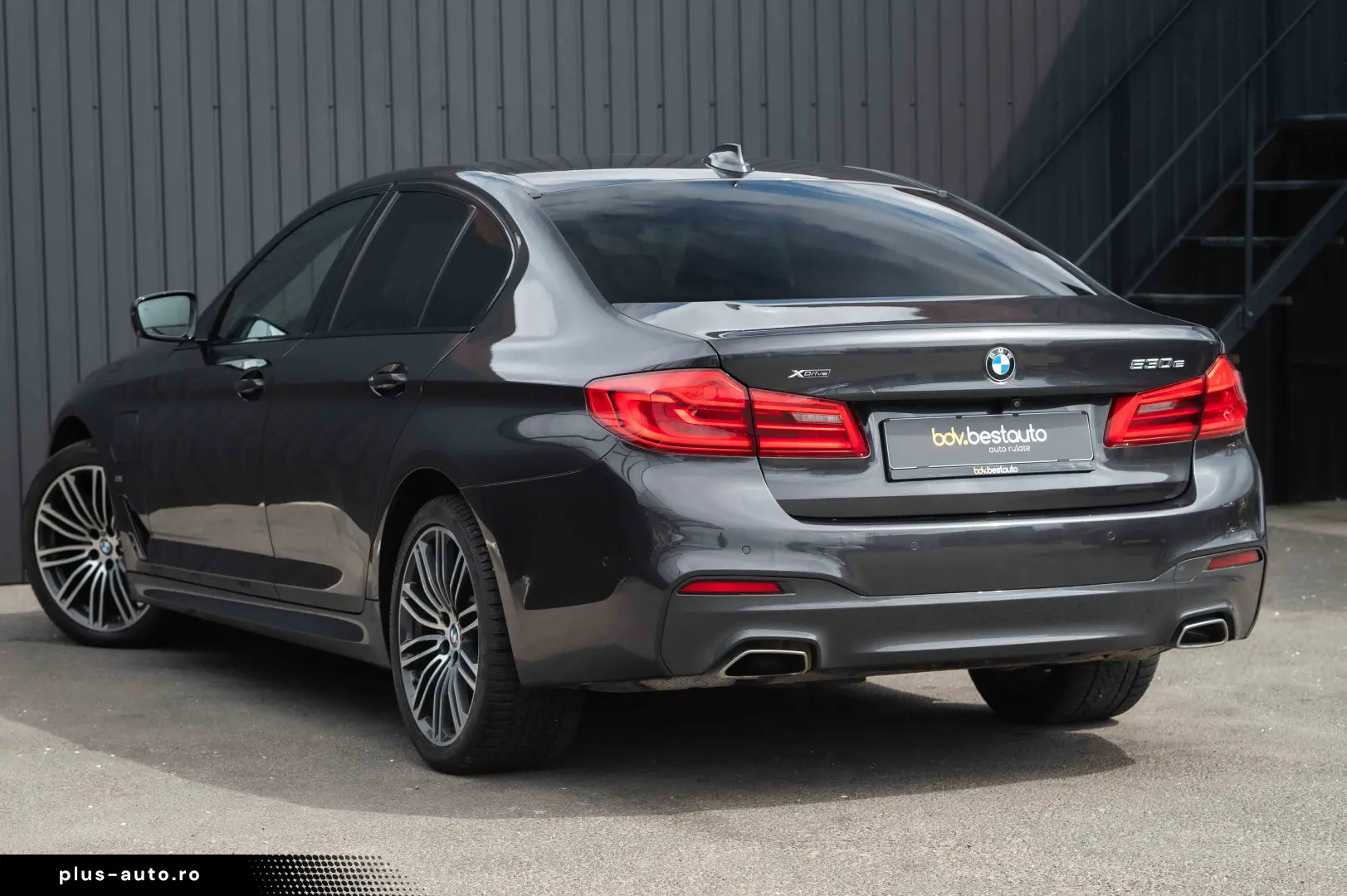 BMW Seria 5 530e xDrive Aut. M Sport Edition