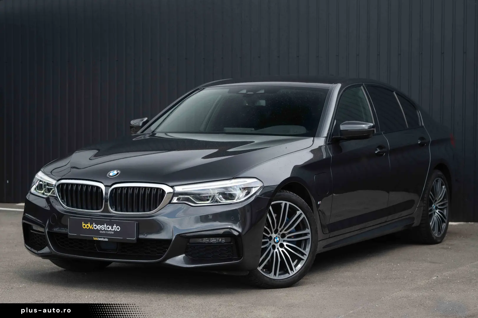 BMW Seria 5 530e xDrive Aut. M Sport Edition