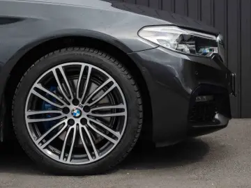 BMW Seria 5 530e xDrive Aut. M Sport Edition