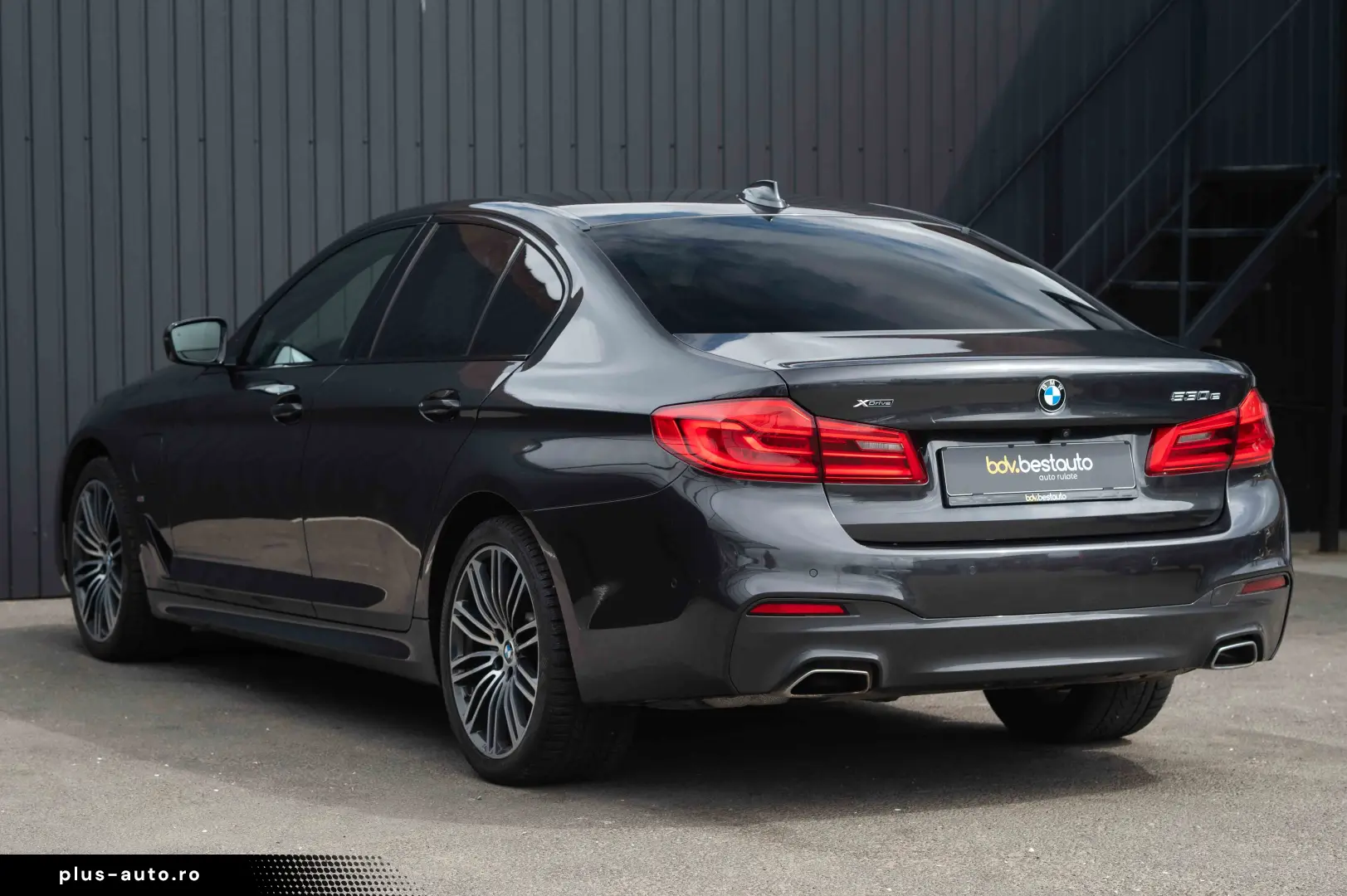 BMW Seria 5 530e xDrive Aut. M Sport Edition