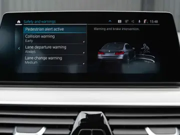 BMW Seria 5 530e xDrive Aut. M Sport Edition